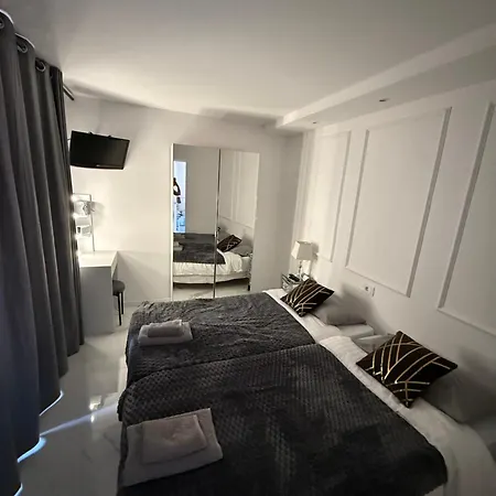 Parque Santiago 1 Luxury 229 Pool View דירה